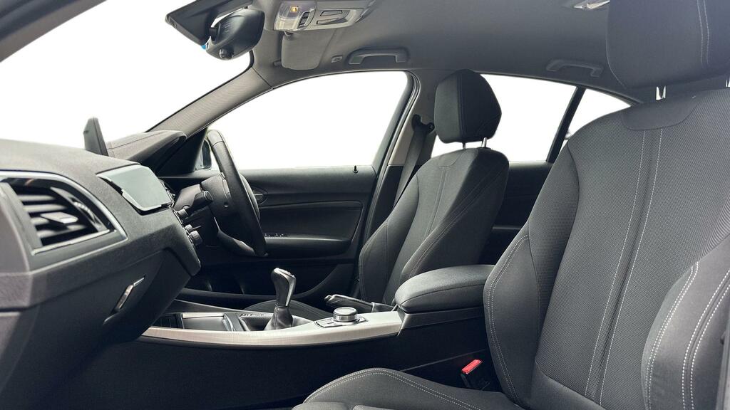 BMW 1 Series 1.5 118I Sport Blue #3