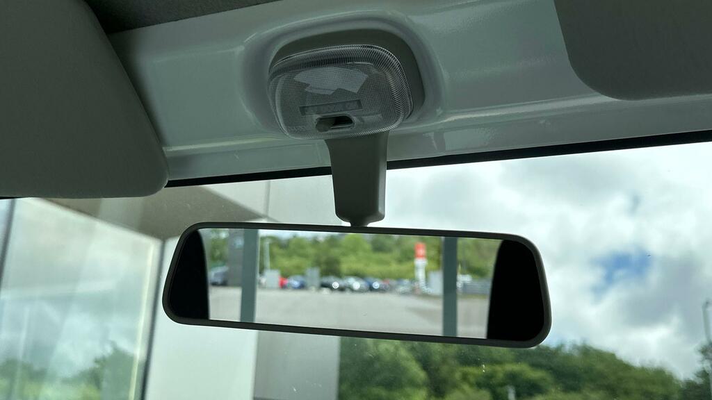 Suzuki Carry 4X4 Manuel White #22