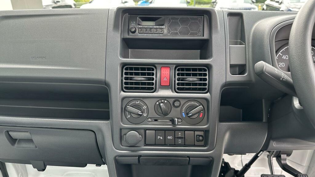 Suzuki Carry 4X4 Manuel White #14