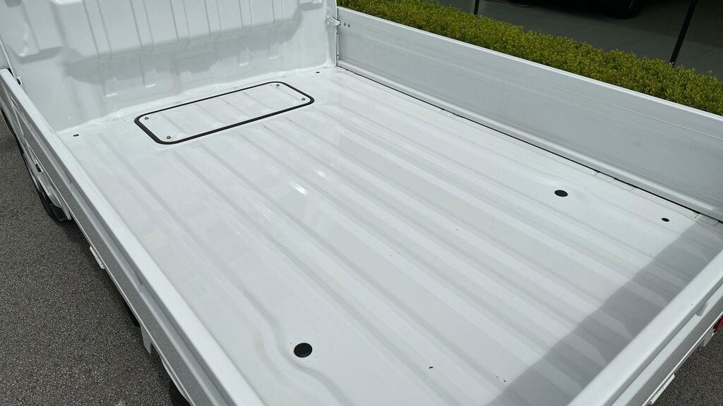 Suzuki Carry 4X4 Manuel White #30