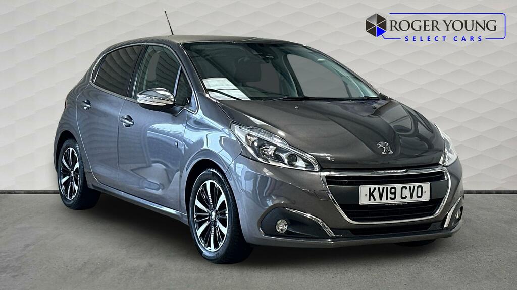 Peugeot 208 1.2 Puretech Tech Edition Grey