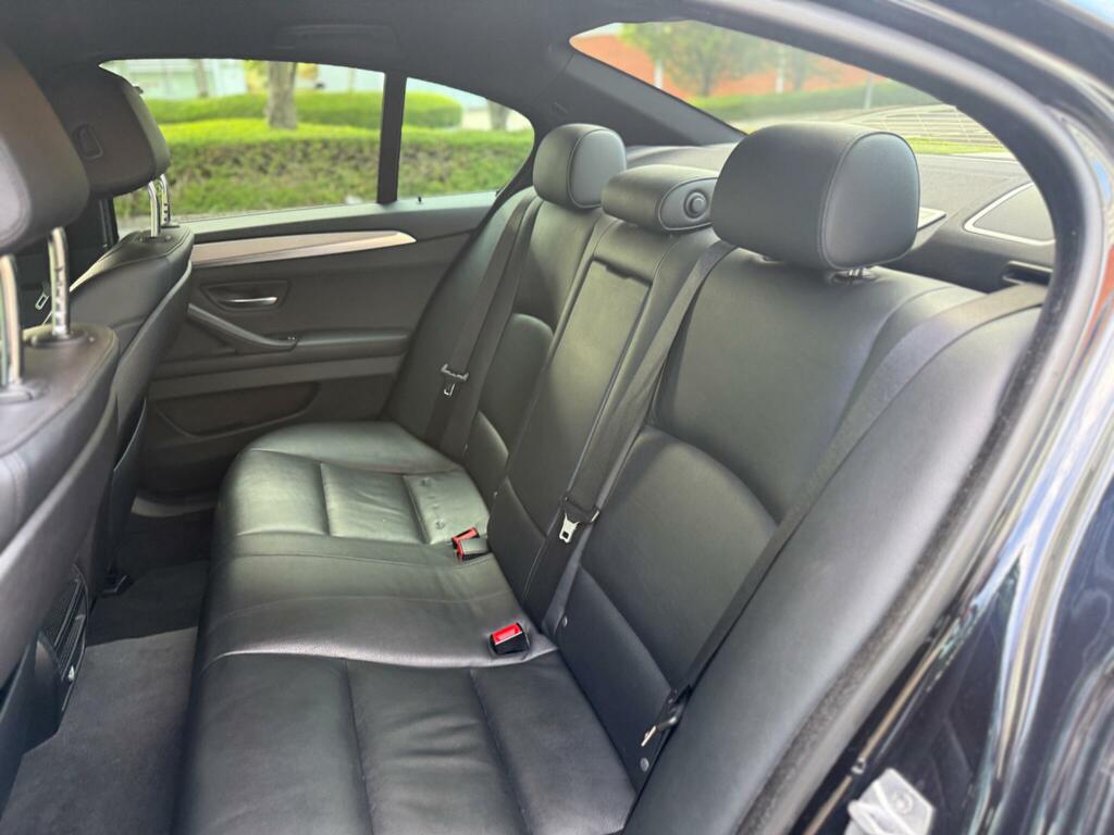BMW 5 Series 520D Se Silver #20