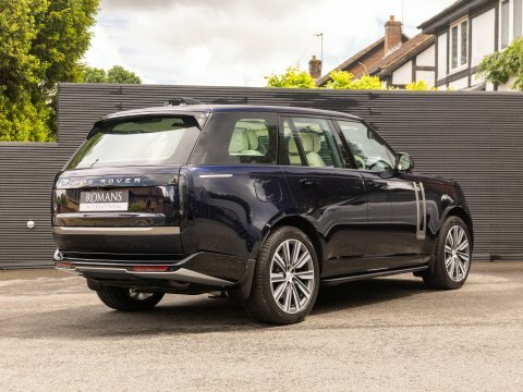 Land Rover Range Rover P550e Autobiography #4