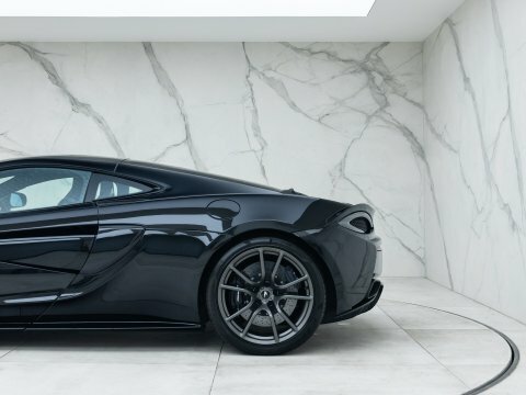 McLaren 570GT 3.8L Null Silver #47