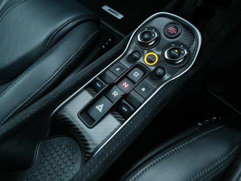 McLaren 570GT 3.8L Null Silver #25