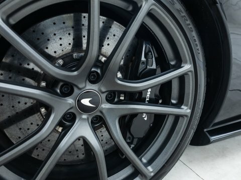 McLaren 570GT 3.8L Null Silver #32