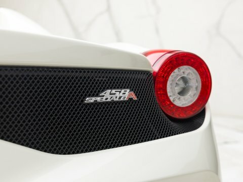 Ferrari 458 Speciale Aperta White #50