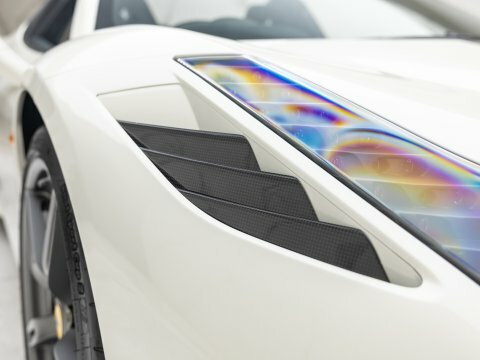 Ferrari 458 Speciale Aperta White #44