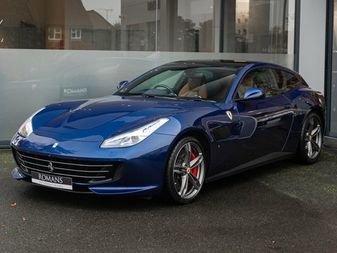 Ferrari Gtc4 Lusso V12 #2