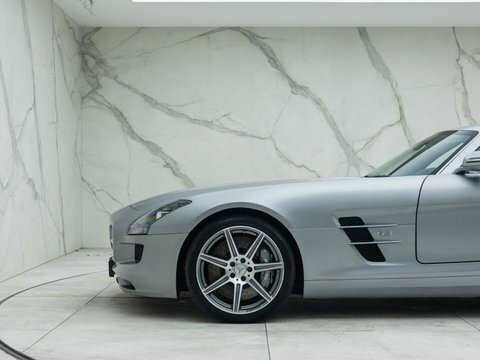 Mercedes-Benz SLS Sls 63 Black #32