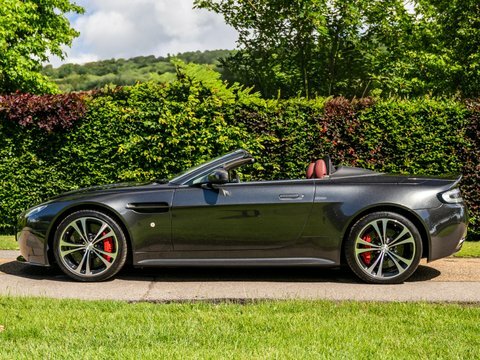 Aston Martin Vantage Vantage Roadster #3