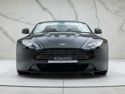 Aston Martin Vantage V12 Roadster Grey #10