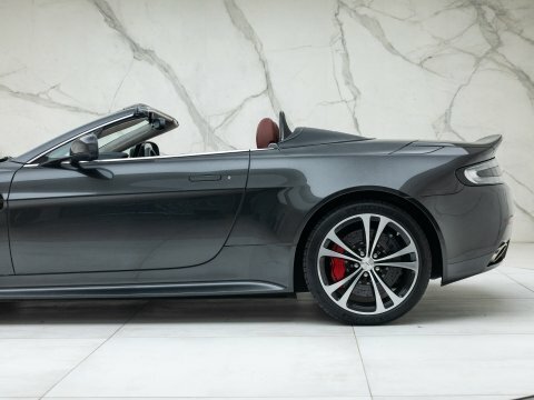 Aston Martin Vantage V12 Roadster Grey #55