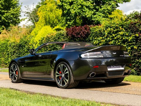 Aston Martin Vantage Vantage Roadster #4