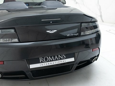Aston Martin Vantage V12 Roadster Grey #40