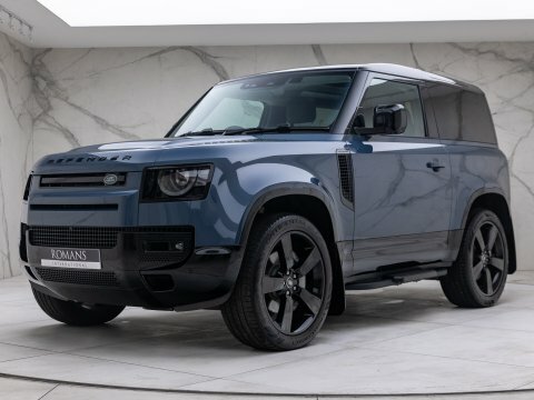 Land Rover Defender 90 D300 X-dynamic Hse 