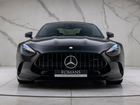 Mercedes-Benz Amg GT 63 Premium  #4
