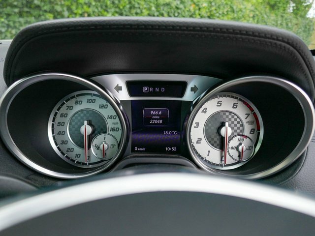 Mercedes-Benz SL Class Silver #22