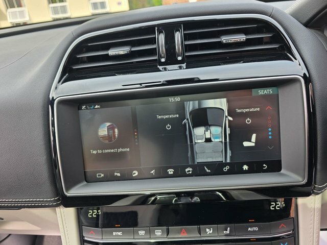 Jaguar F-Pace 2.0D 180 Chequered Flag Awd Estate Grey #34