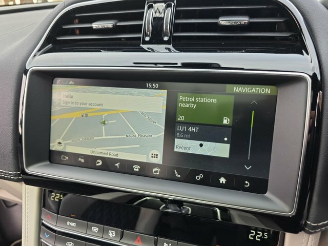 Jaguar F-Pace 2.0D 180 Chequered Flag Awd Estate Grey #12