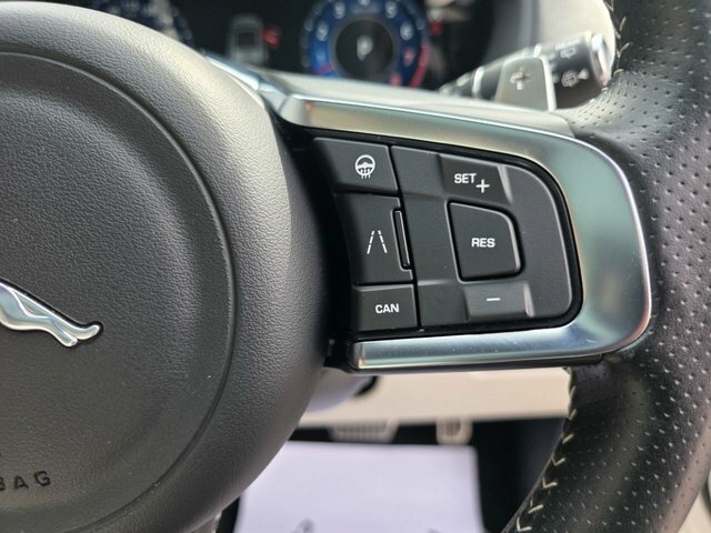 Jaguar F-Pace 2.0D 180 Chequered Flag Awd Estate Grey #27