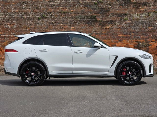Jaguar F-Pace 2.0D 180 Chequered Flag Awd Estate Grey #18