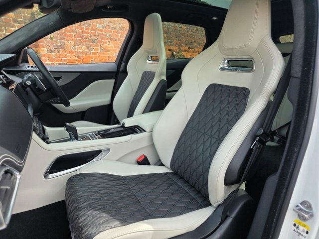 Jaguar F-Pace 2.0D 180 Chequered Flag Awd Estate Grey #10