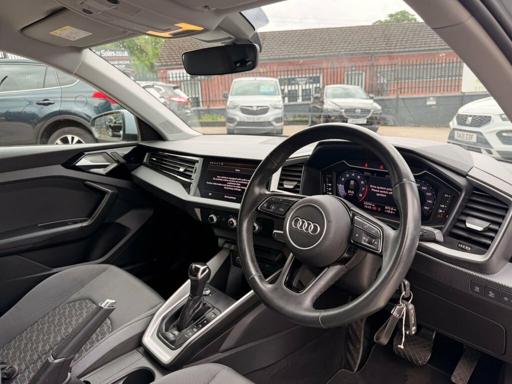 Audi A1 1L Sport YB23HKM Grey #2