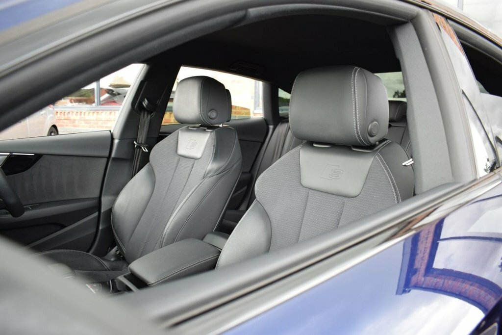 Audi A5 Hatchback Black #27