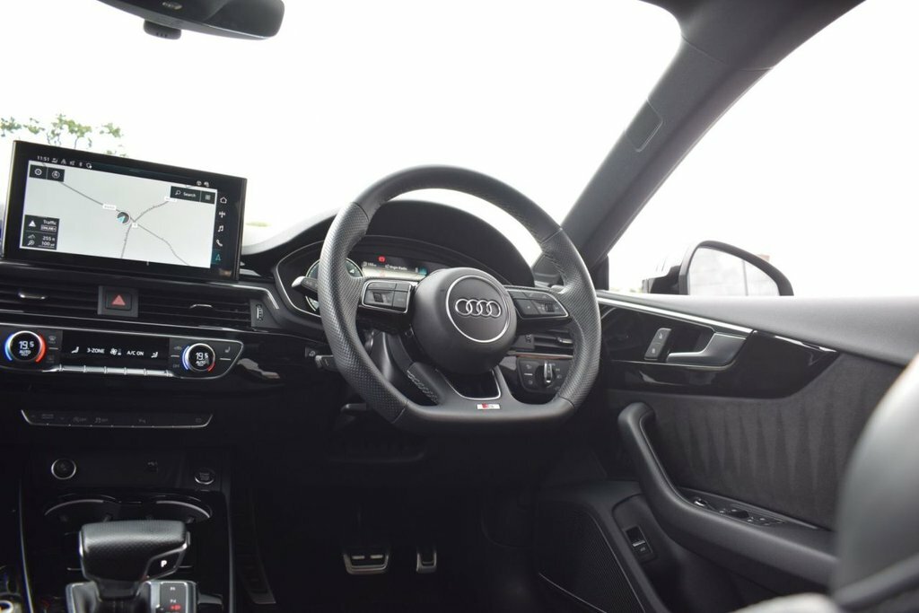 Audi A5 Hatchback Black #15