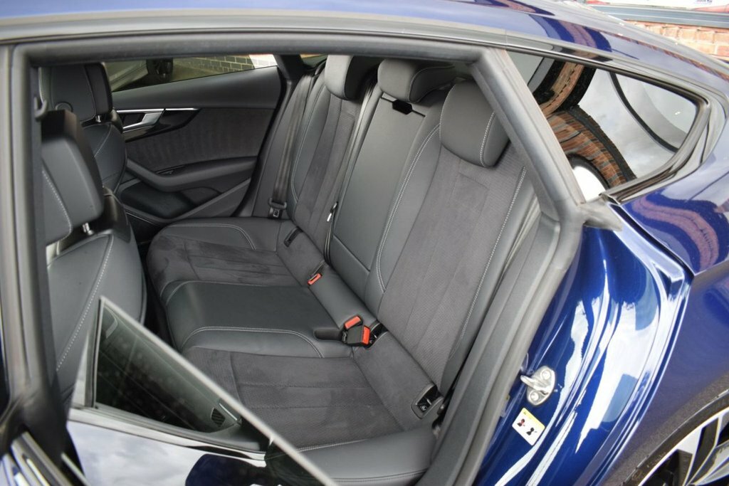 Audi A5 Hatchback Black #25