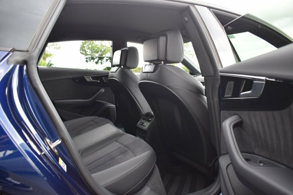 Audi A5 Hatchback Black #20