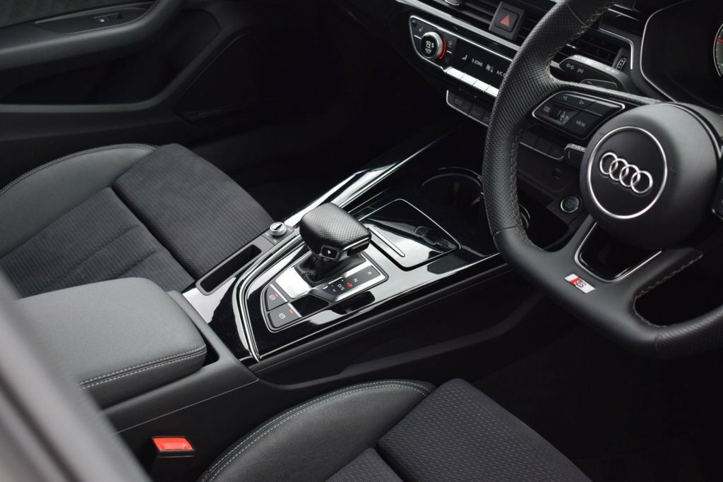 Audi A5 2L Black Edition Blue #6