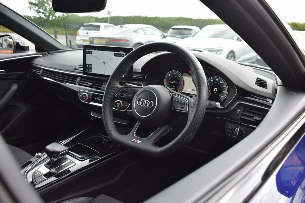 Audi A5 Hatchback Black #10