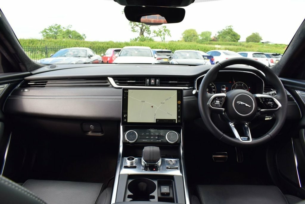 Jaguar XF D200 R-dynamic Se Black Grey #28