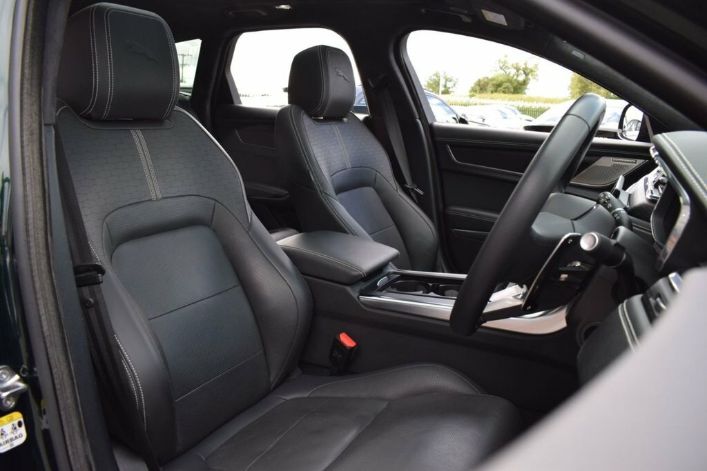 Jaguar XF D200 R-dynamic Se Black Grey #15