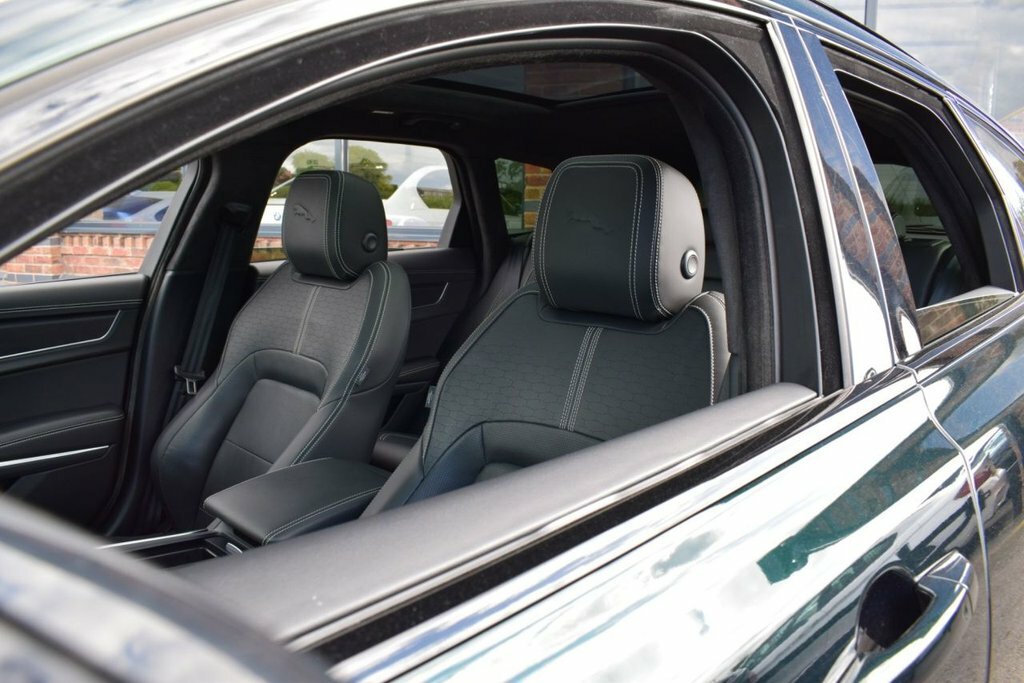 Jaguar XF D200 R-dynamic Se Black Grey #34