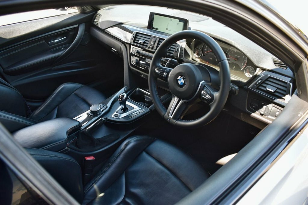 BMW M3 3L Competition White #3