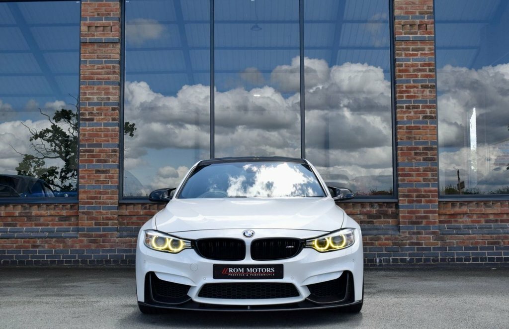 BMW M3 3L Competition White #2