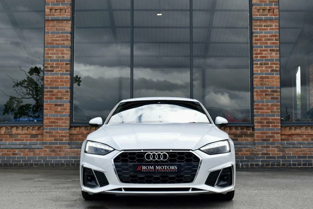 Audi A5 2L S Line GK23EOF White #4