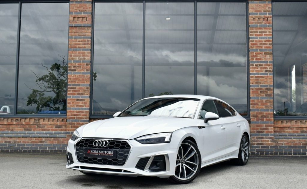 Audi A5 2L S Line White