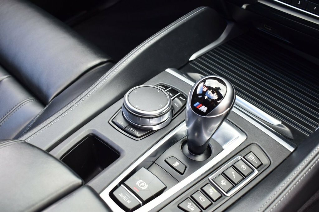 BMW X5 M M Sport Black #20