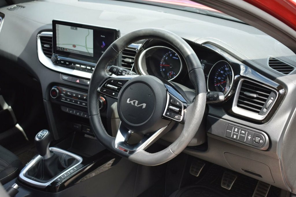 Kia Ceed 1.5 T-gdi 158 Bhp 3 Vq Silver #16