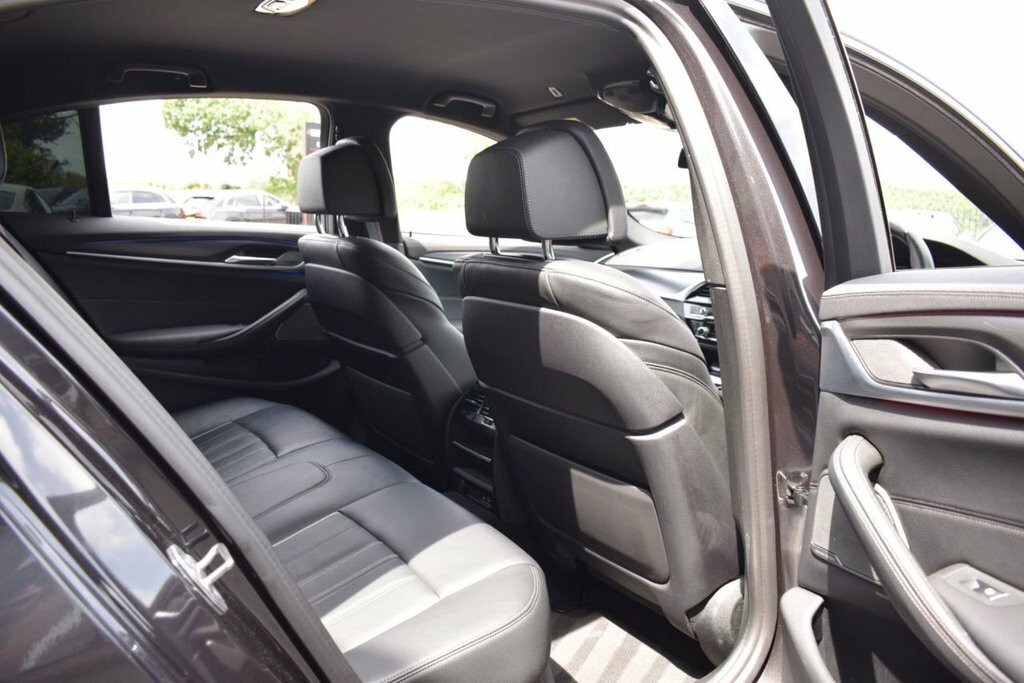 BMW 5 Series 530E M Sport Pro Pack Grey #19