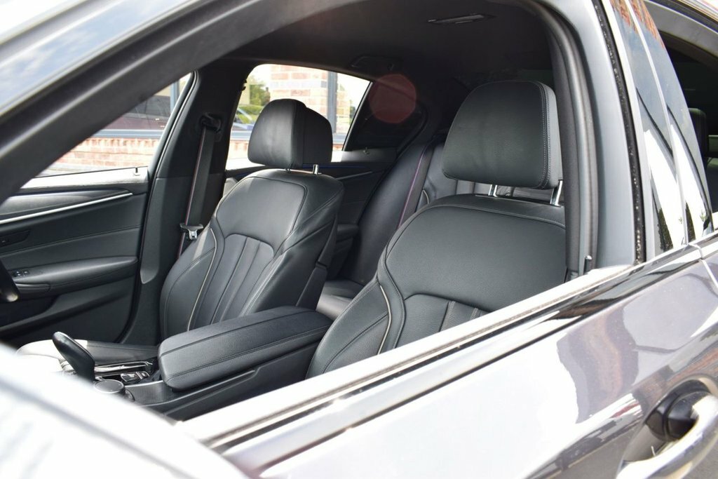 BMW 5 Series 530E M Sport Pro Pack Grey #23
