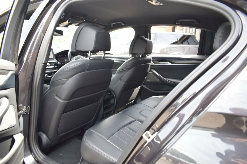 BMW 5 Series 530E M Sport Pro Pack Grey #28