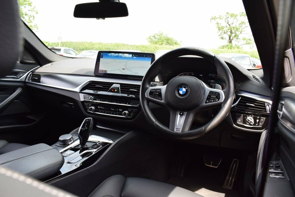 BMW 5 Series 530E M Sport Pro Pack Grey #18