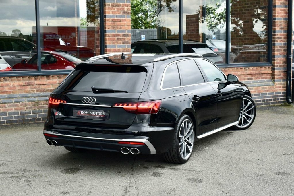 Audi S4 3L Black Edition Red #38