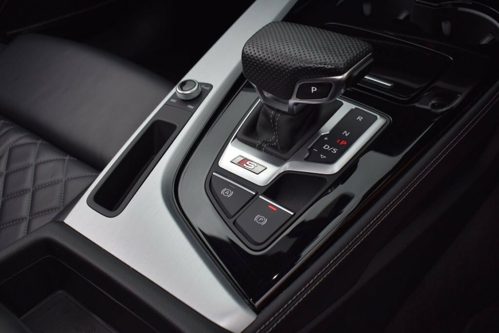 Audi S4 3L Black Edition Red #20