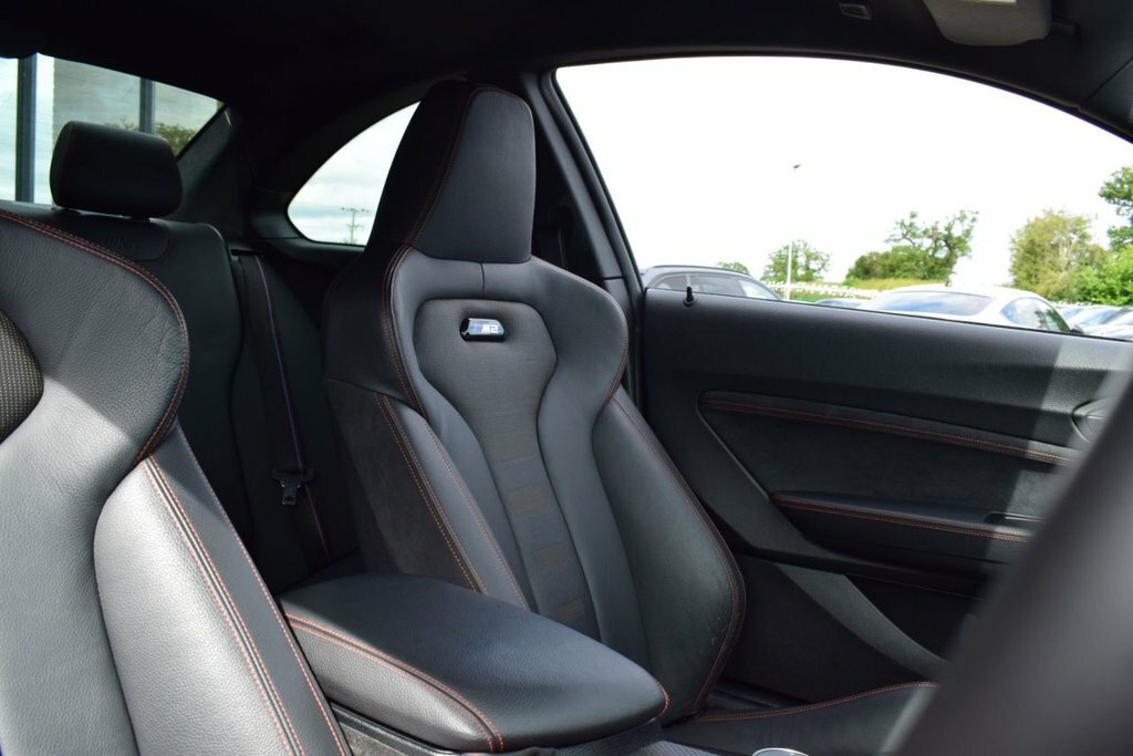 BMW M2 3L Competition Silver #5